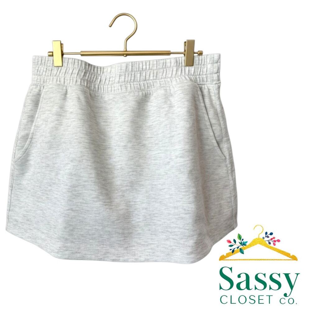 YOGALICIOUS Gray Heather Skort L Pockets 🎾